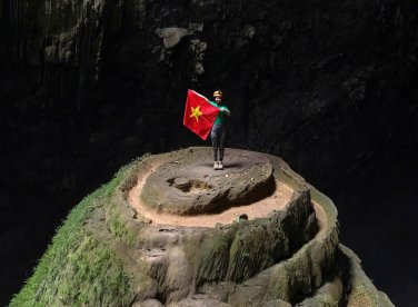  Hang Sơn Đoòng – nơi thiên nhiên tự xây một thế giới bên trong lòng đất
