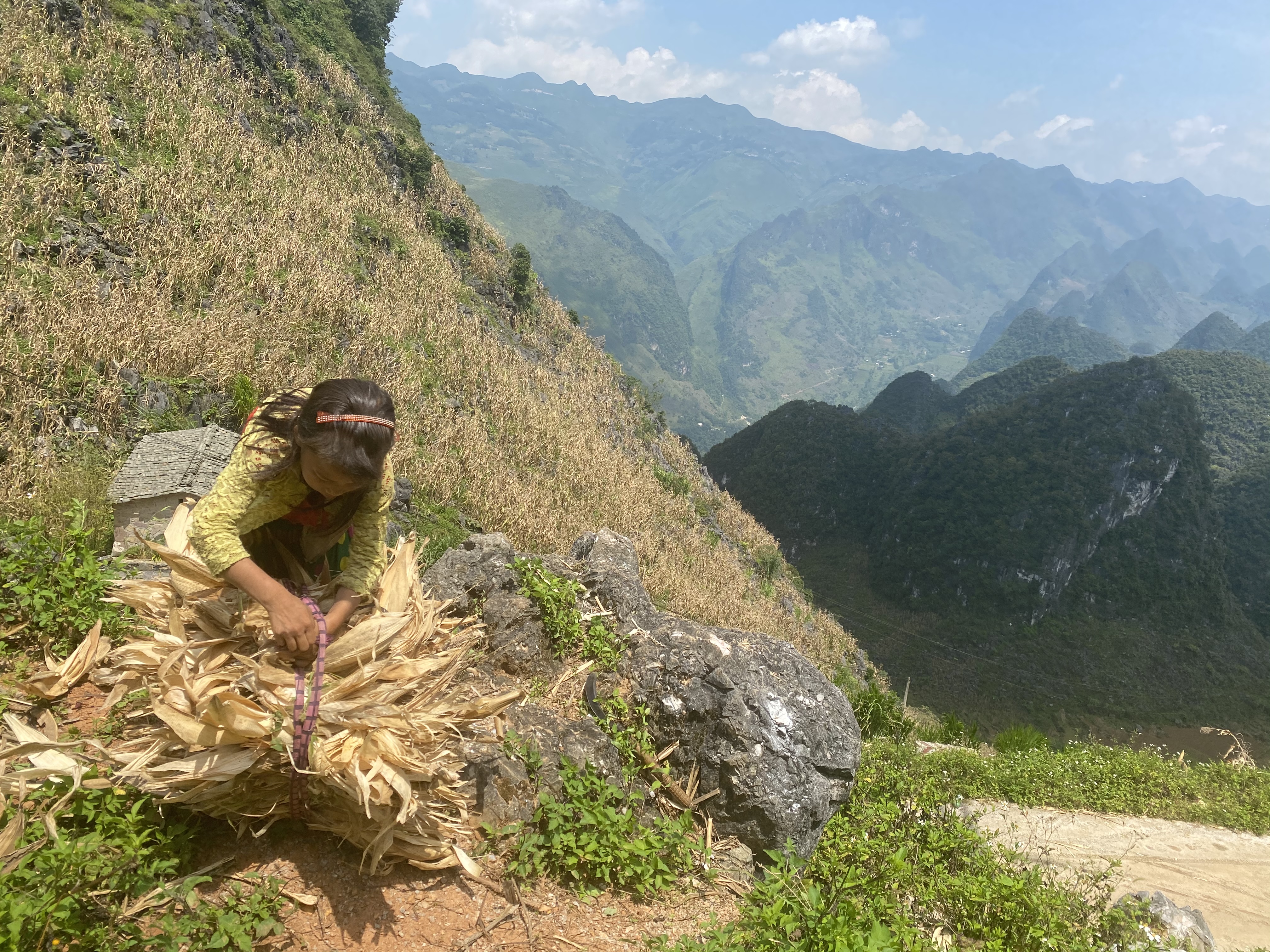 Trẻ em vùng cao !